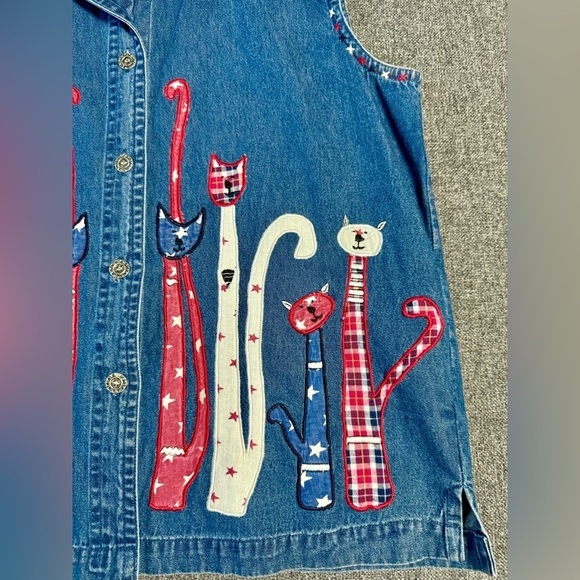New Directions Vintage Women’s Denim Cat Lady Patriotic Sleeveless top Size M - Picture 13 of 13